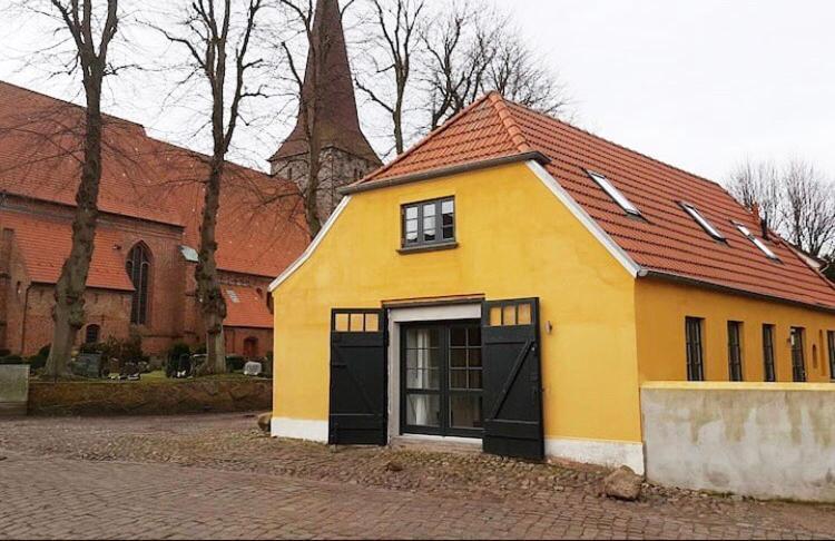 Historisches Pastorat - Villa Mika Fehmarn Exterior photo